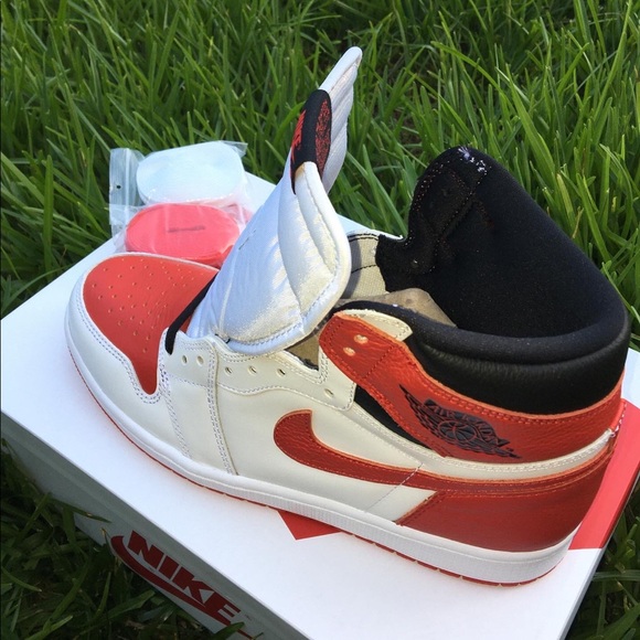 Jordan one high og heritage size 10 - Picture 5 of 6